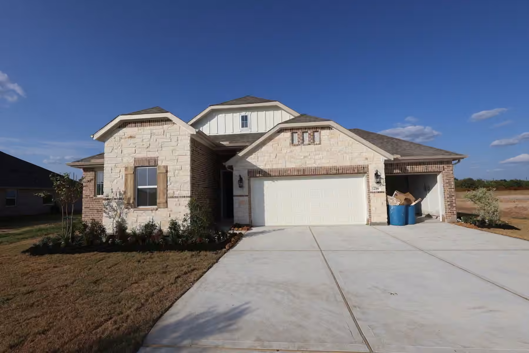 Photo 7 of 216 Dunovant Drive, Sealy, TX