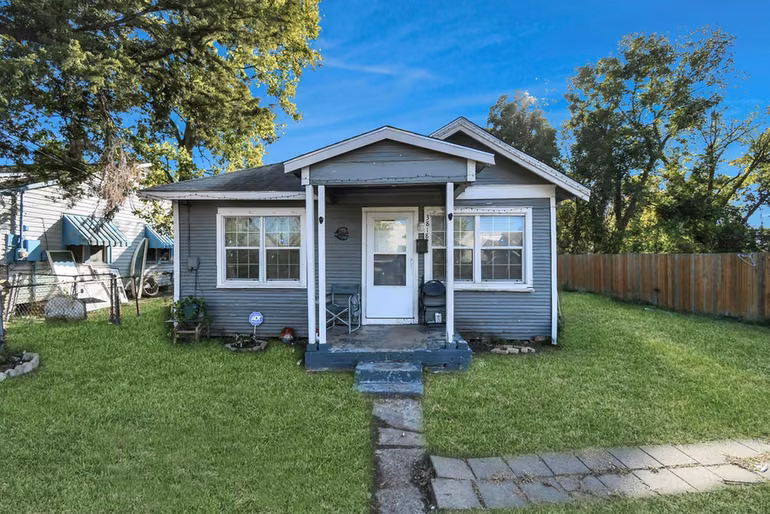 Photo 2 of 3818 Drew Street, Houston, TX