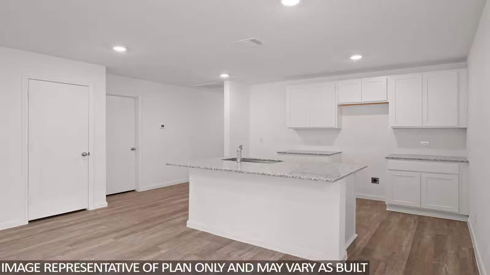 Photo 5 of 13012 McCrorey Trails Drive, Conroe, TX