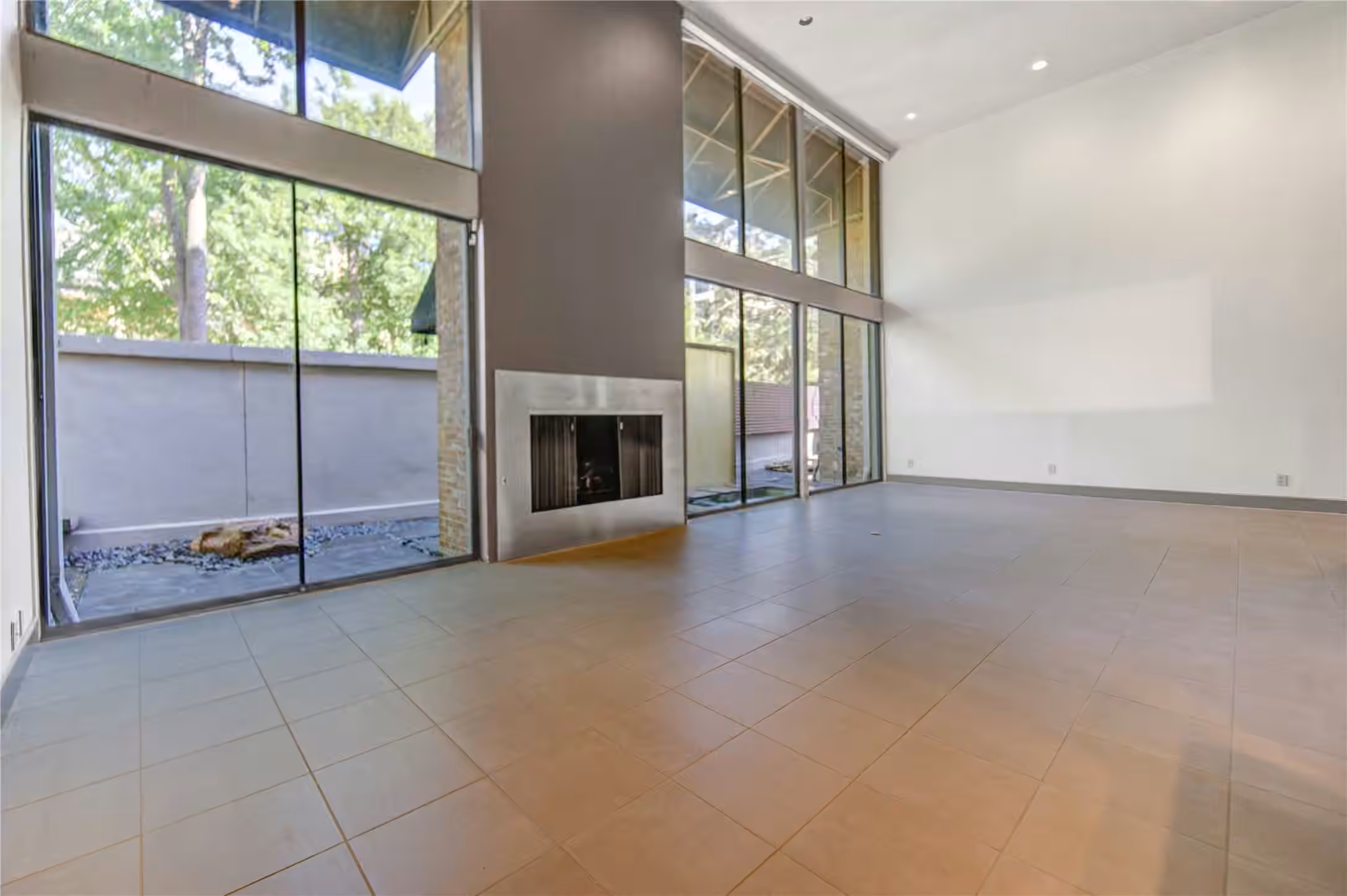 Photo 6 of 5 River Hollow Lane, Houston, TX
