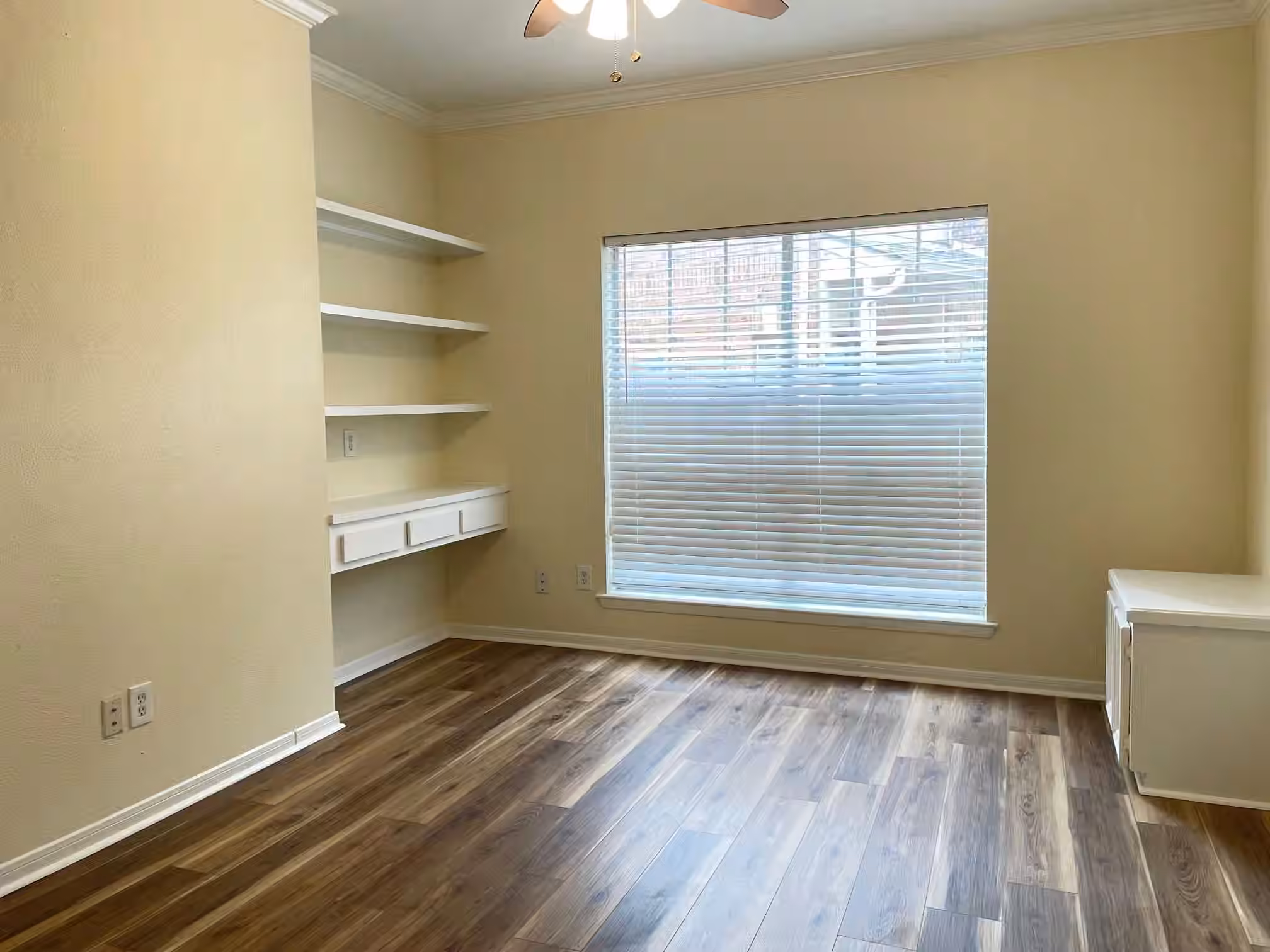 Photo 5 of 2626 Holly Hall Street 409, Houston, TX