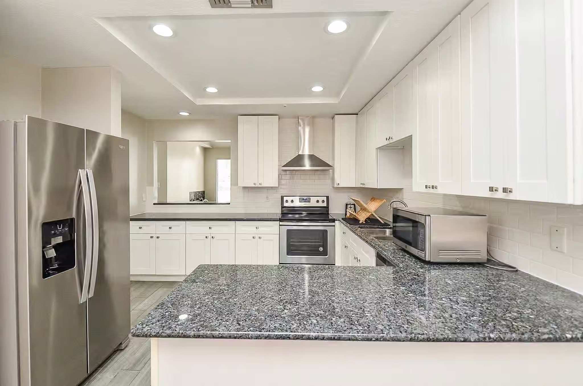 Photo 2 of 7655 S Braeswood Boulevard 27, Houston, TX