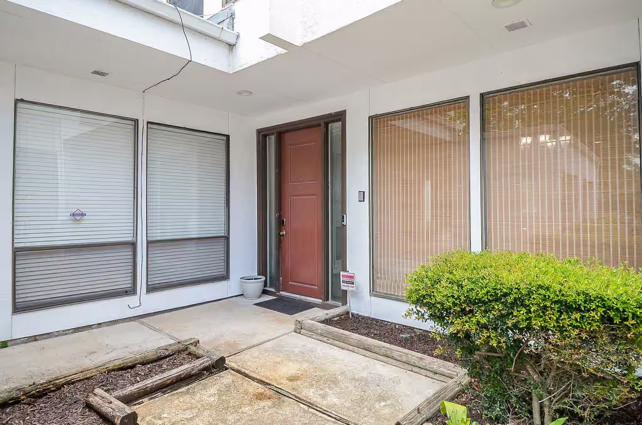 Photo 6 of 7655 S Braeswood Boulevard 27, Houston, TX