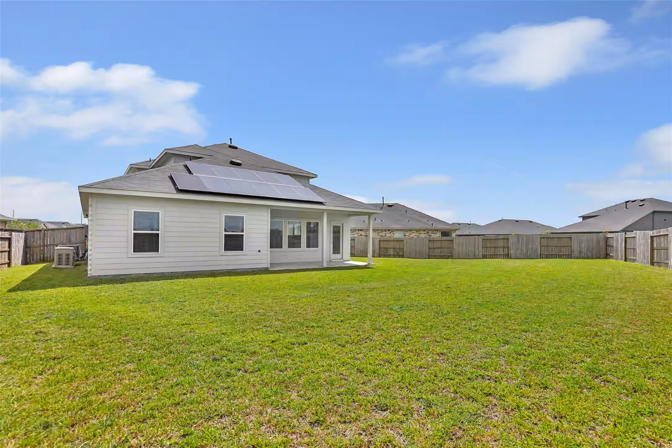 Photo 6 of 306 Springfield Shores Court, Crosby, TX