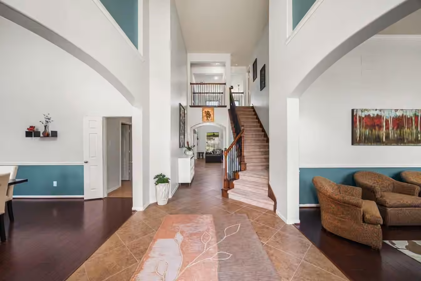 Photo 4 of 4206 Windmill Hill Drive, Richmond, TX