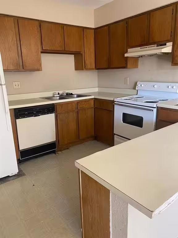 Photo 2 of 13480 S Thorntree Drive 910, Houston, TX
