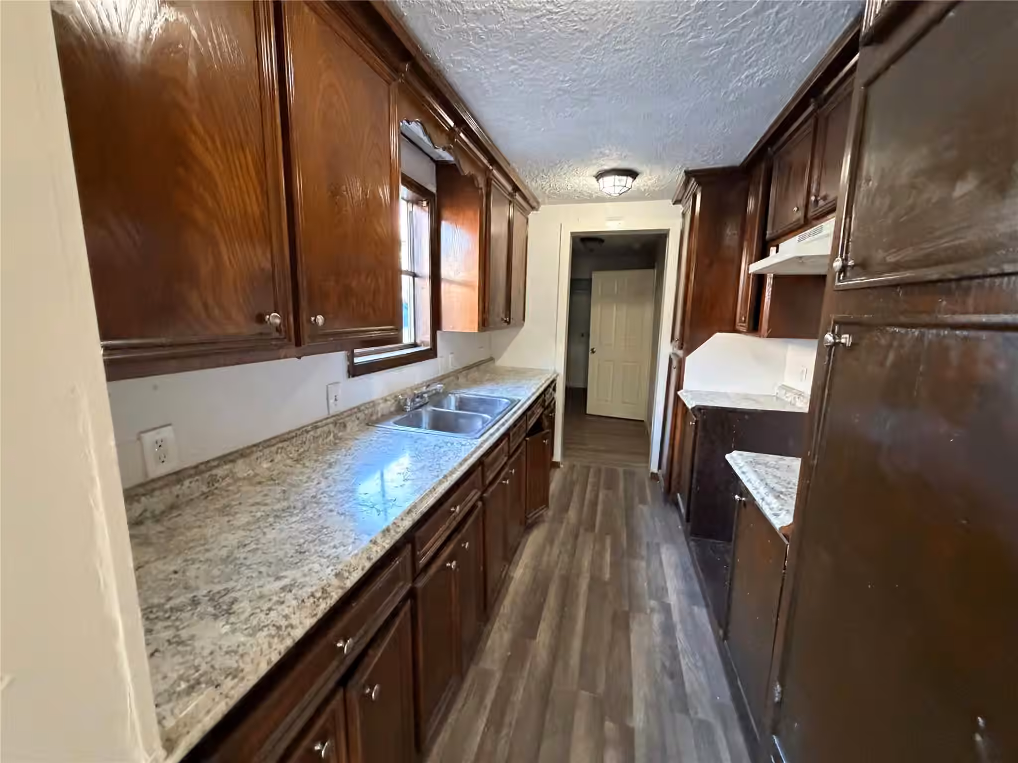 Photo 7 of 7015 Boyce Street, Houston, TX