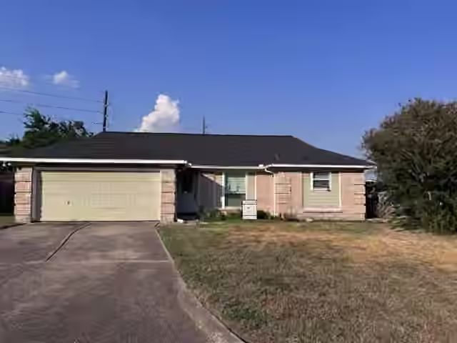 Photo of 6650 Grove Field Lane, Houston, TX 77084
