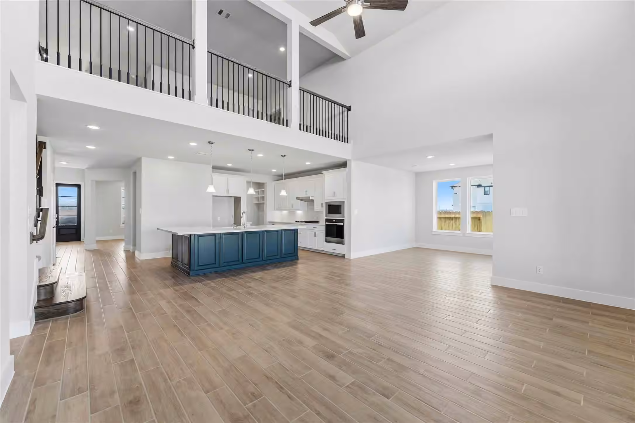 Photo 5 of 18719 Valencia Tangelo Street, Manvel, TX