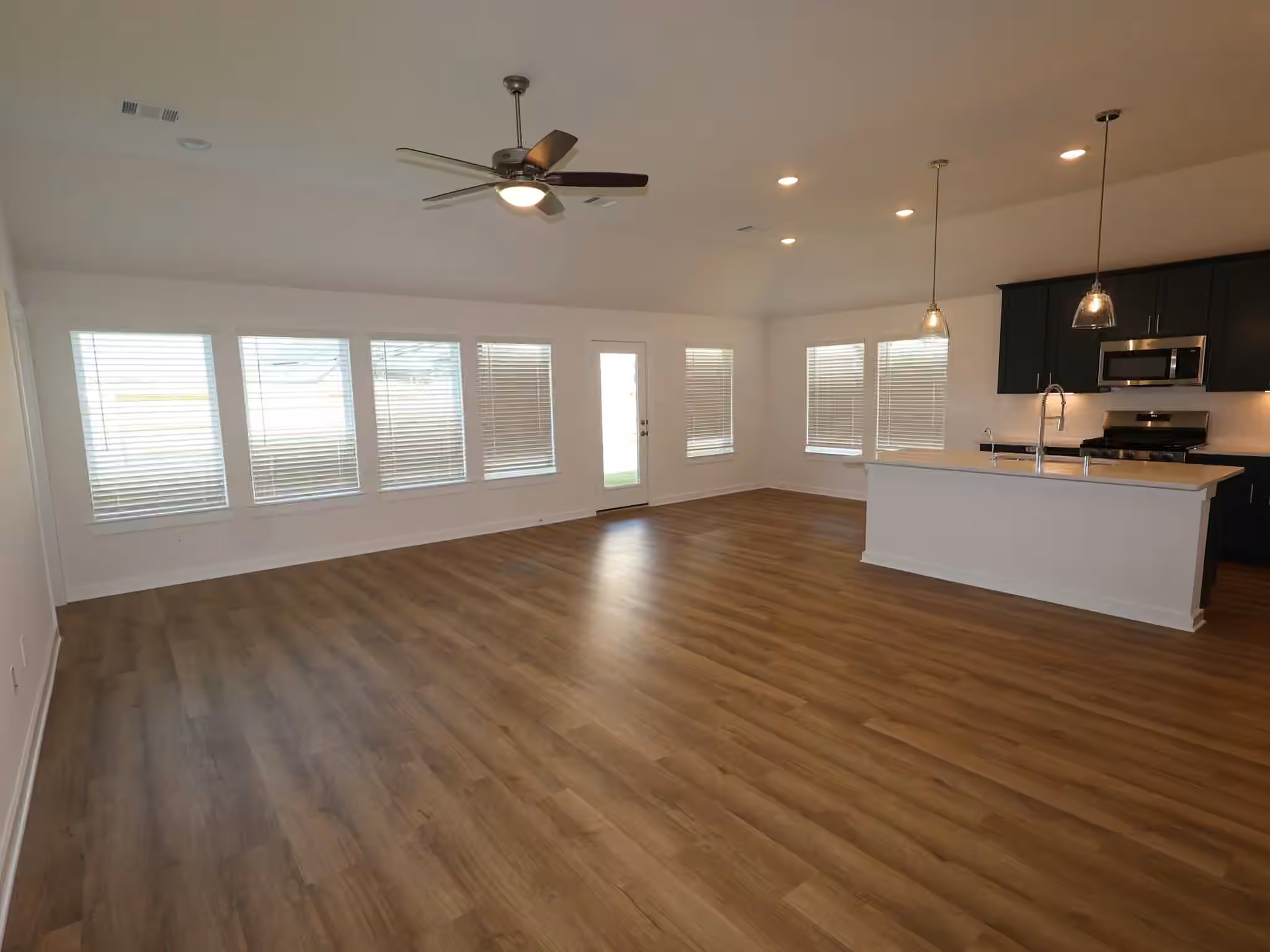 Photo 5 of 21443 Mountain Haya Trail, Tomball, TX
