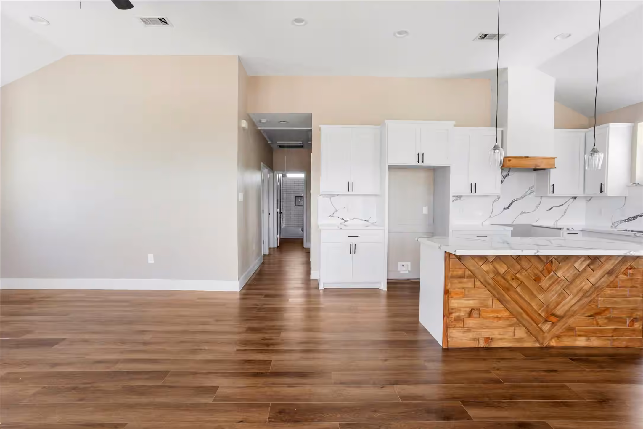 Photo 7 of 1226 9th St, San Leon, TX