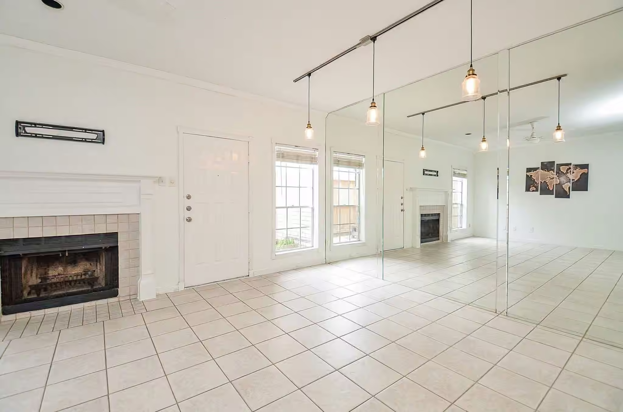 Photo 6 of 3800 Tanglewilde Street 109, Houston, TX