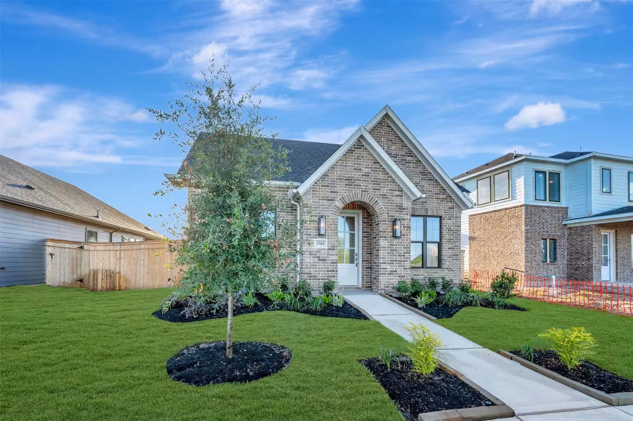 Photo 5 of 2710 Cottage Park Drive, Missouri City, TX