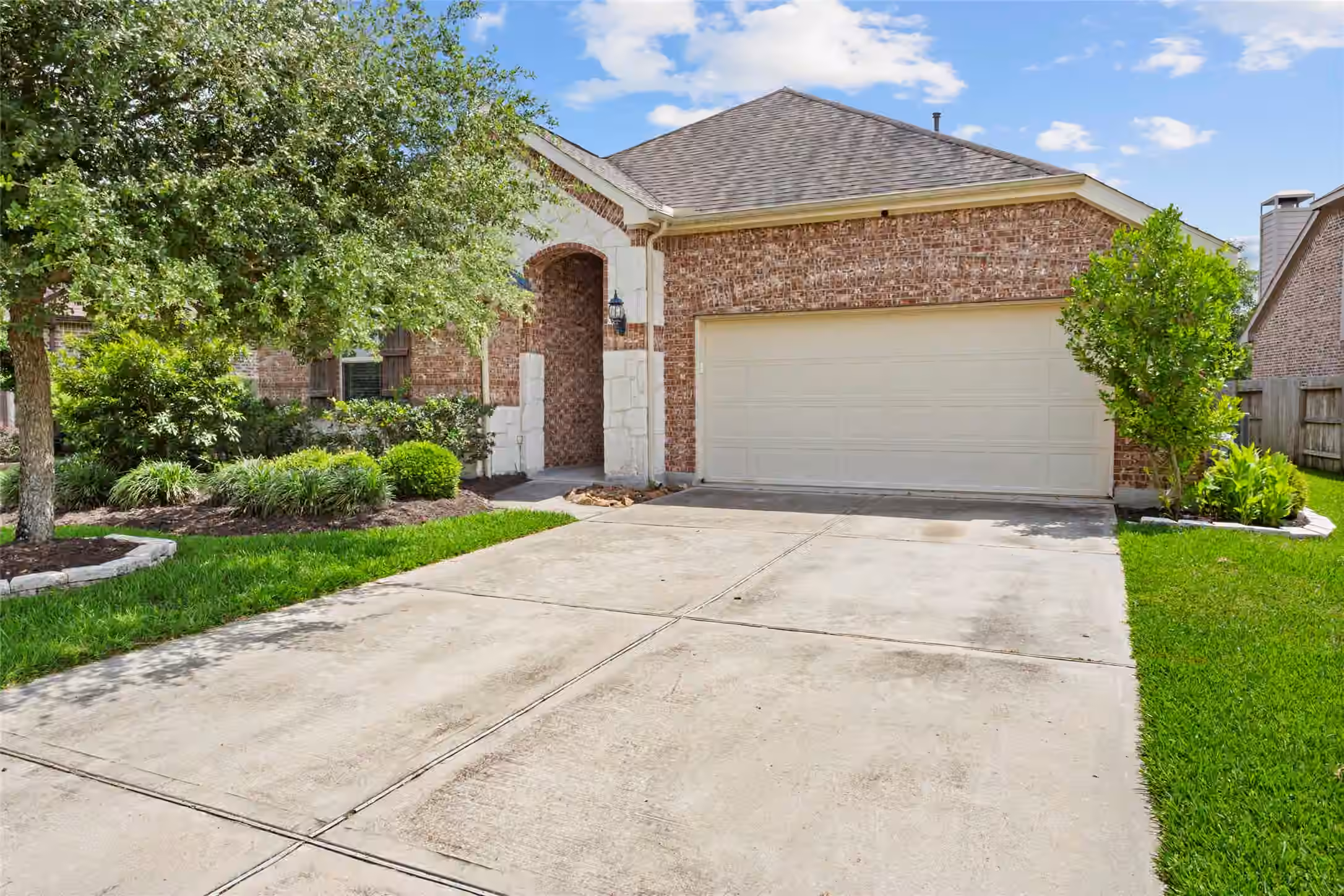 Photo 6 of 739 Mayhill Ridge Lane, League City, TX