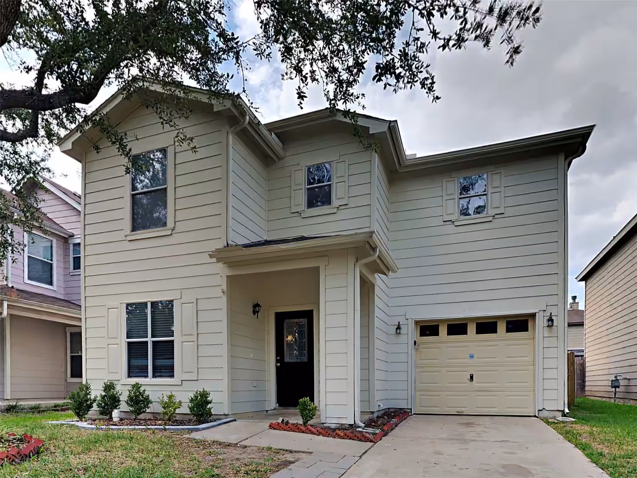 Photo of 427 Remington Creek Drive, Houston, TX