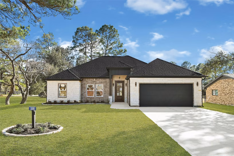 Photo 3 of 105 Bledsoe St, Prairie View, TX