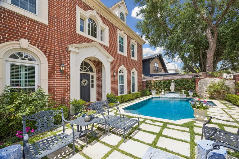 Photo of 2120 Potomac Drive A, Houston, TX 77057