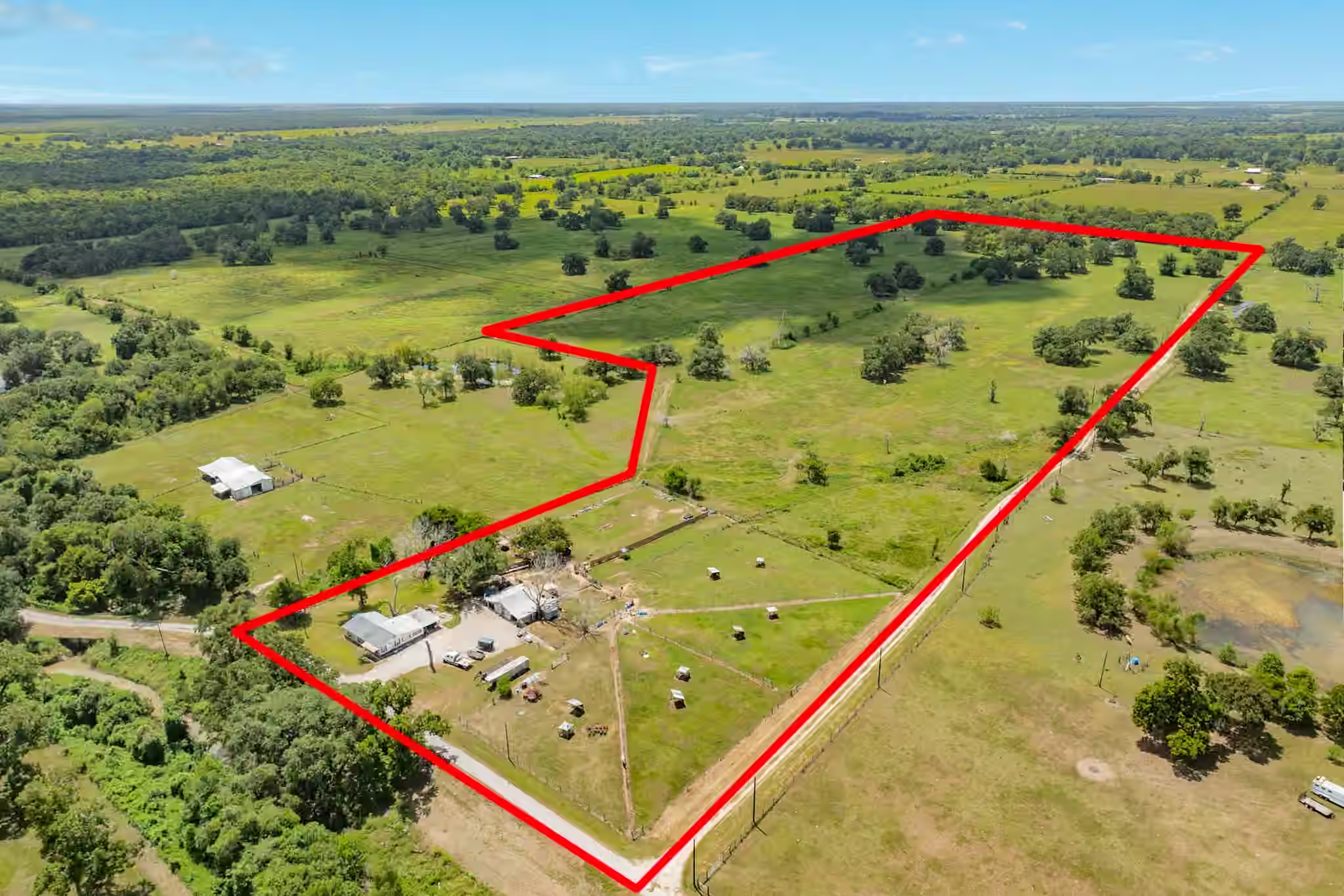 Photo of 438 County Road 164, Cedar Lane, TX