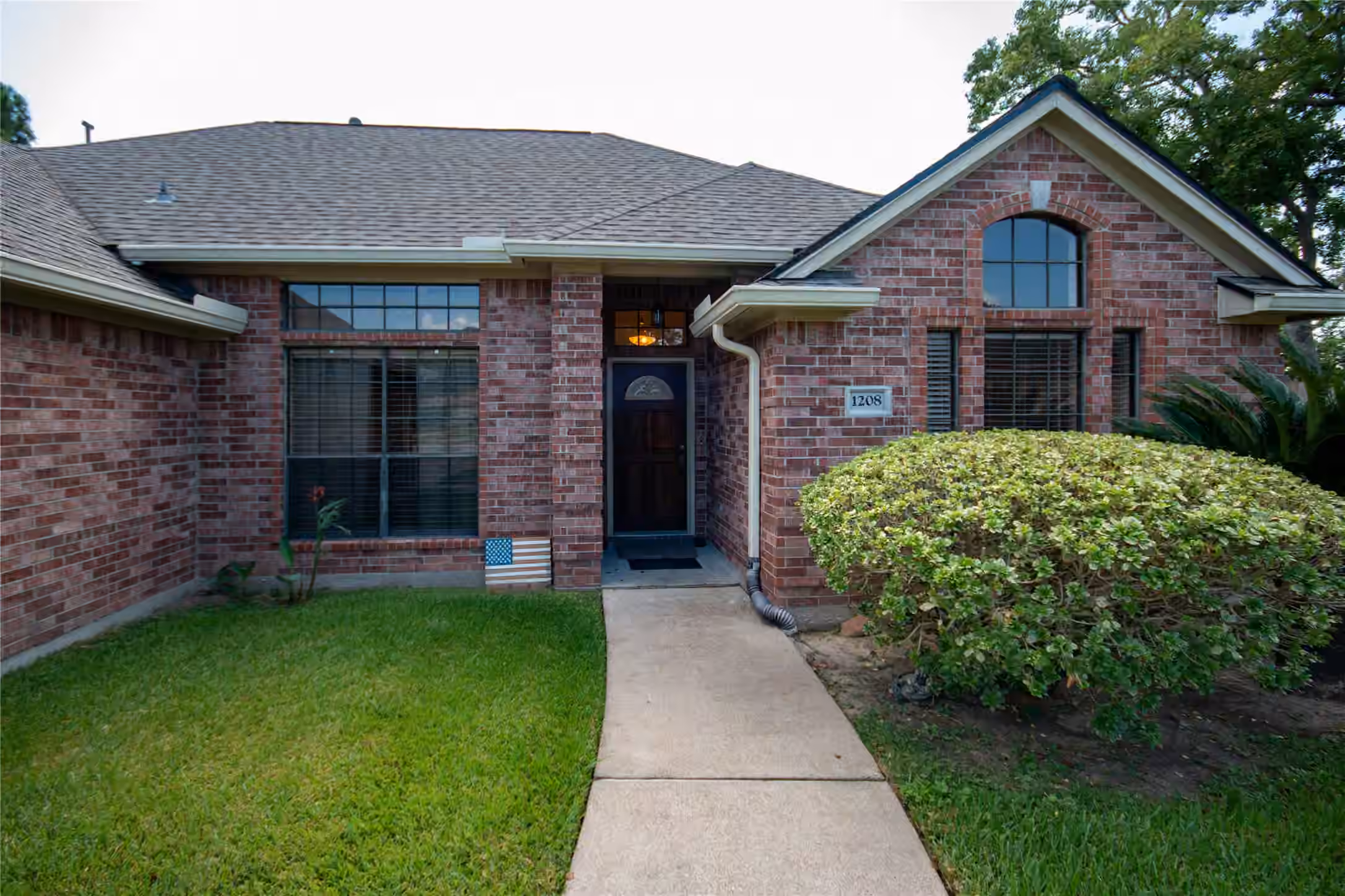 Photo 2 of 1208 Parkwest Street, Texas City, TX