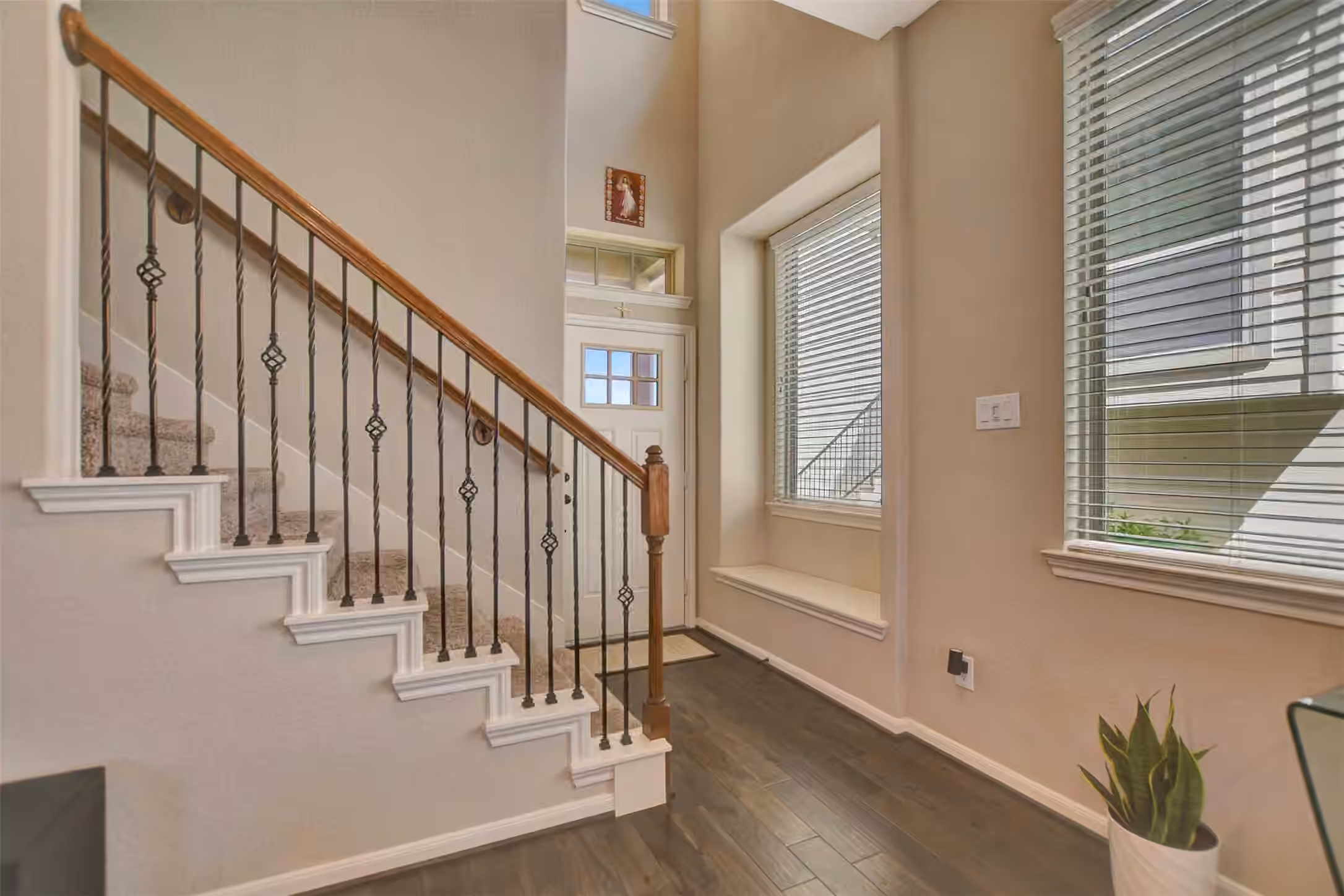 Photo 6 of 12210 La Strada Street, Richmond, TX