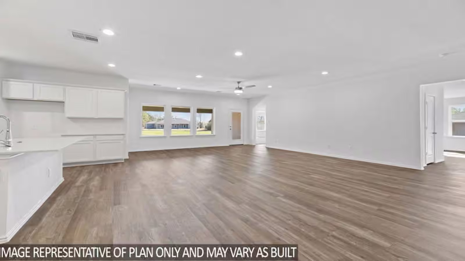Photo 5 of 10511 Aren Road, Conroe, TX