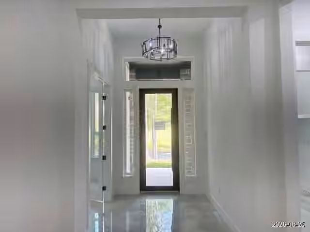 Photo 4 of 2405 W Green Briar Drive, Huntsville, TX