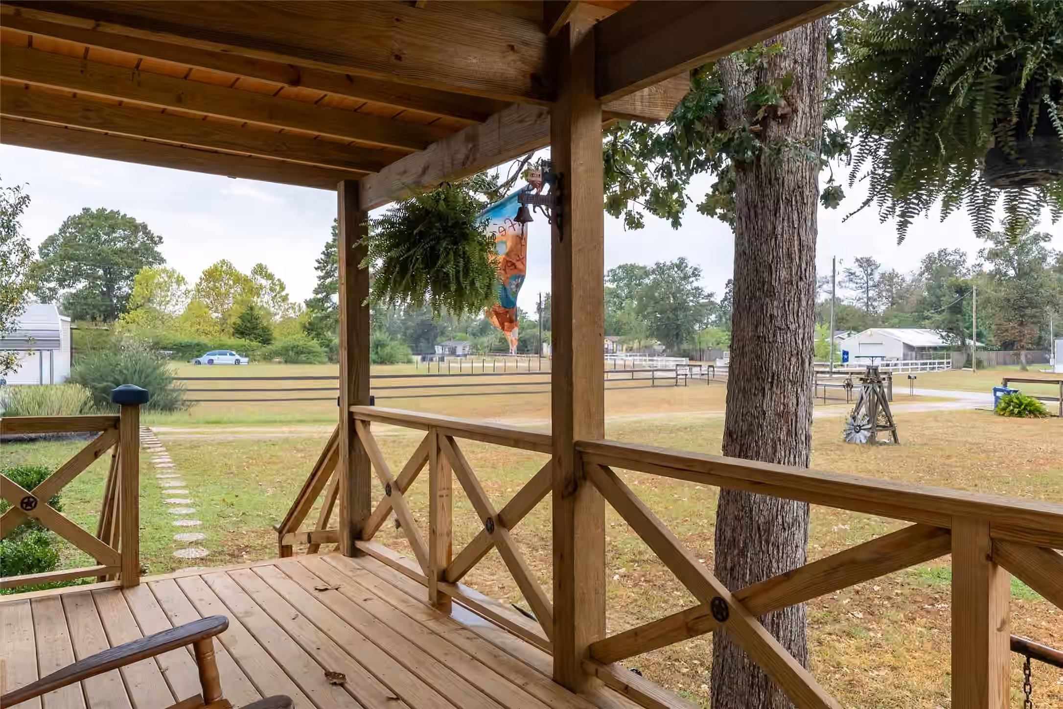 Photo 4 of 11746 E Small Oak Lane, Willis, TX