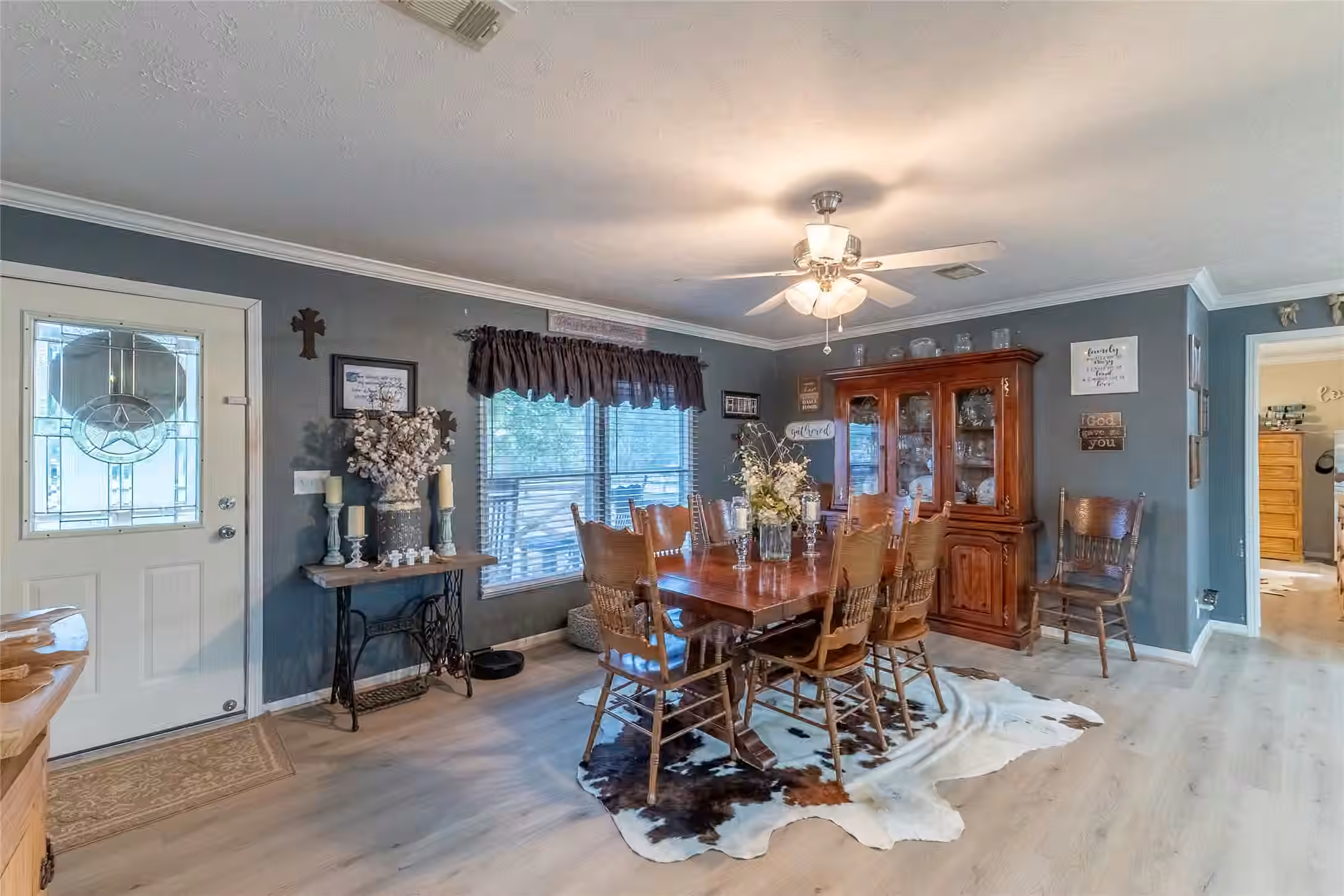Photo 5 of 11746 E Small Oak Lane, Willis, TX