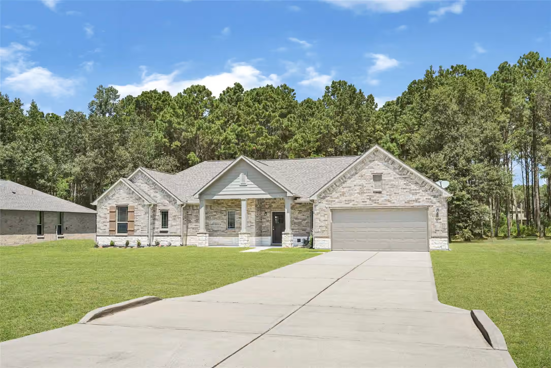Photo 2 of 1301 Road 66112, Dayton, TX