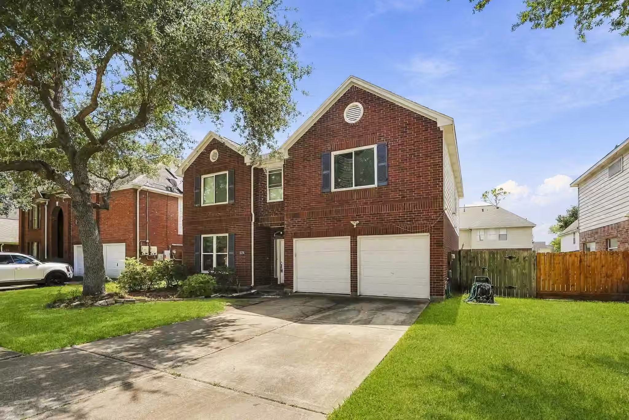 Photo 2 of 4135 Custer Creek Drive, Missouri City, TX