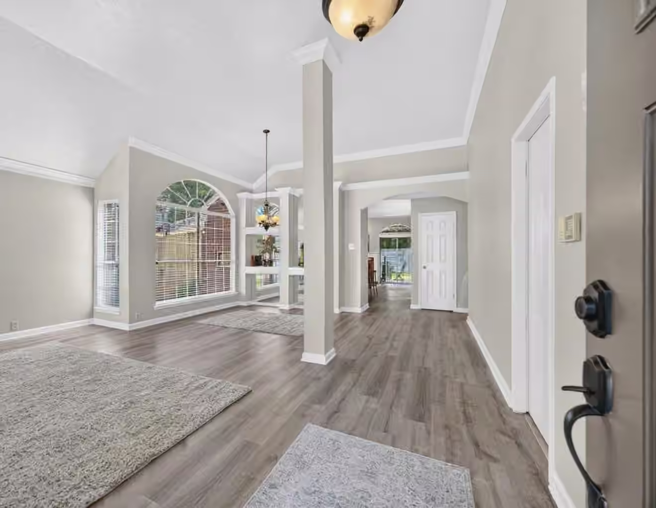Photo 2 of 4415 Echo Falls Drive, Kingwood, TX