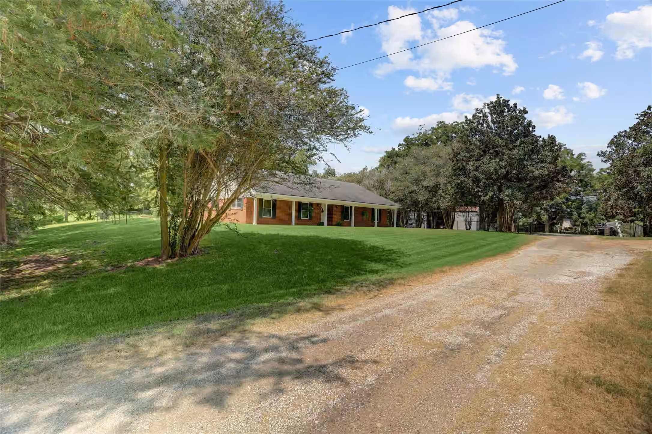 Photo 2 of 319 Garrett Road, Wharton, TX