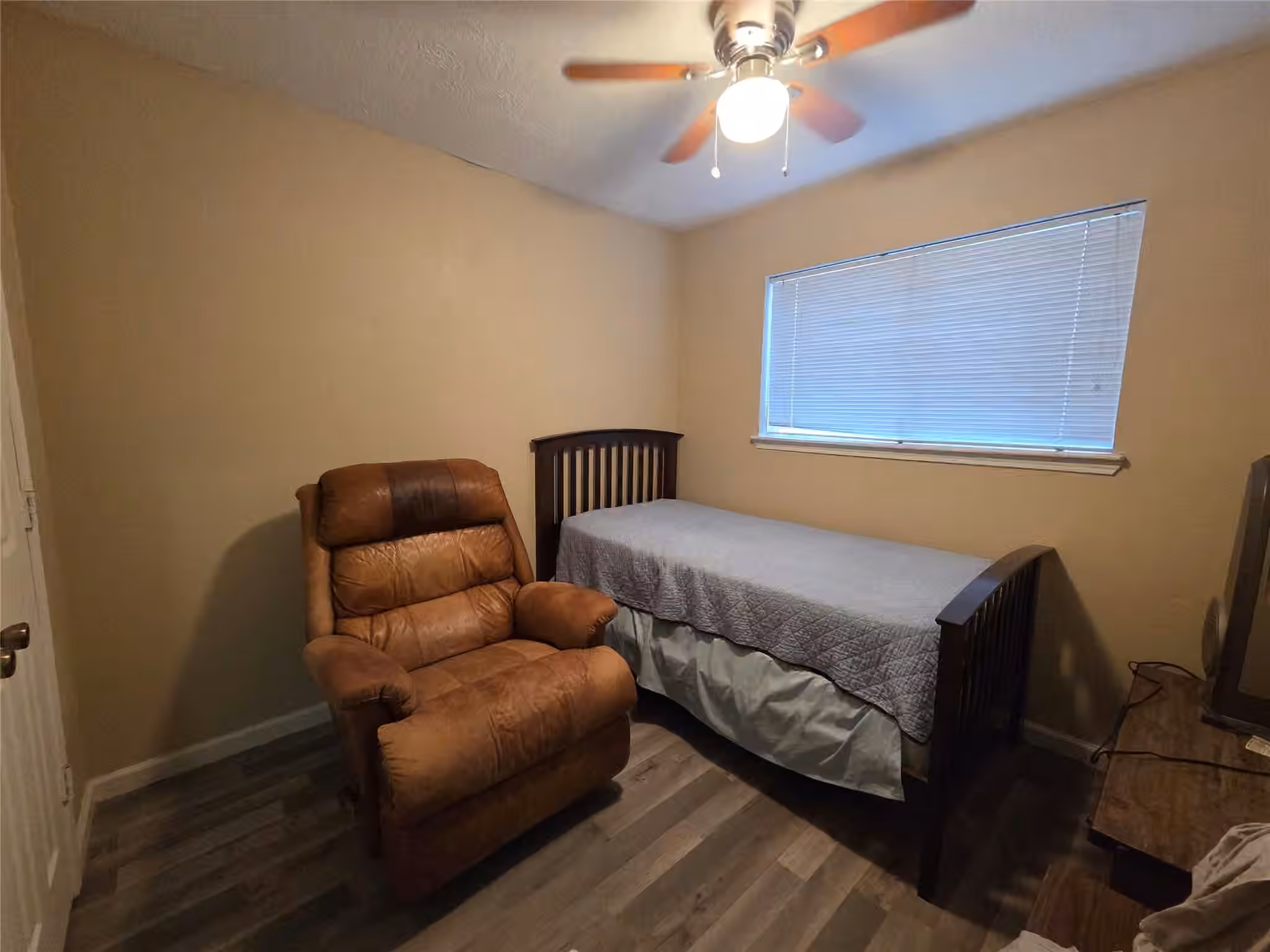 Photo 5 of 1518 Wentwood Drive, Pasadena, TX