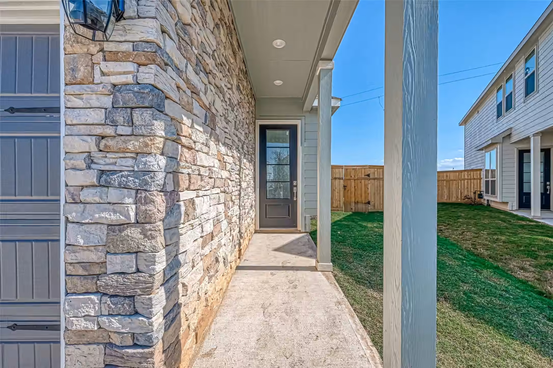 Photo 4 of 5731 Foggy Vine Court, Fulshear, TX