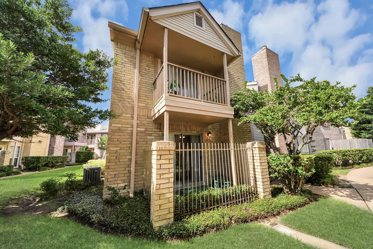 Photo 2 of 3100 Jeanetta Street 1403, Houston, TX