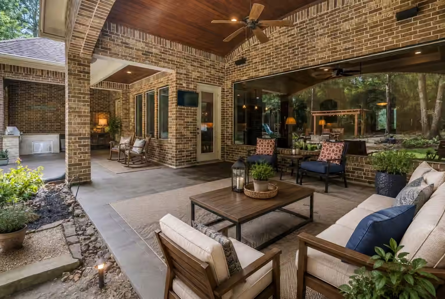 Photo of 26123 E Crown Crossing Drive, Montgomery, TX