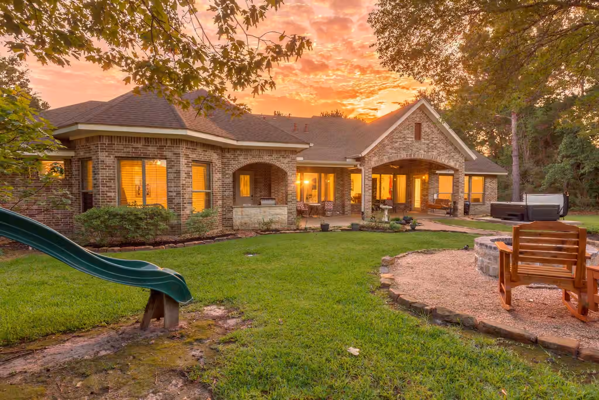 Photo 7 of 26123 E Crown Crossing Drive, Montgomery, TX