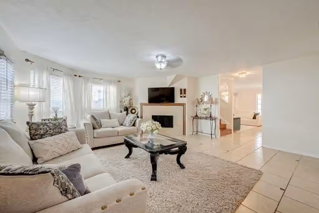 Photo 3 of 2519 Glenholly Park Drive, Sugar Land, TX
