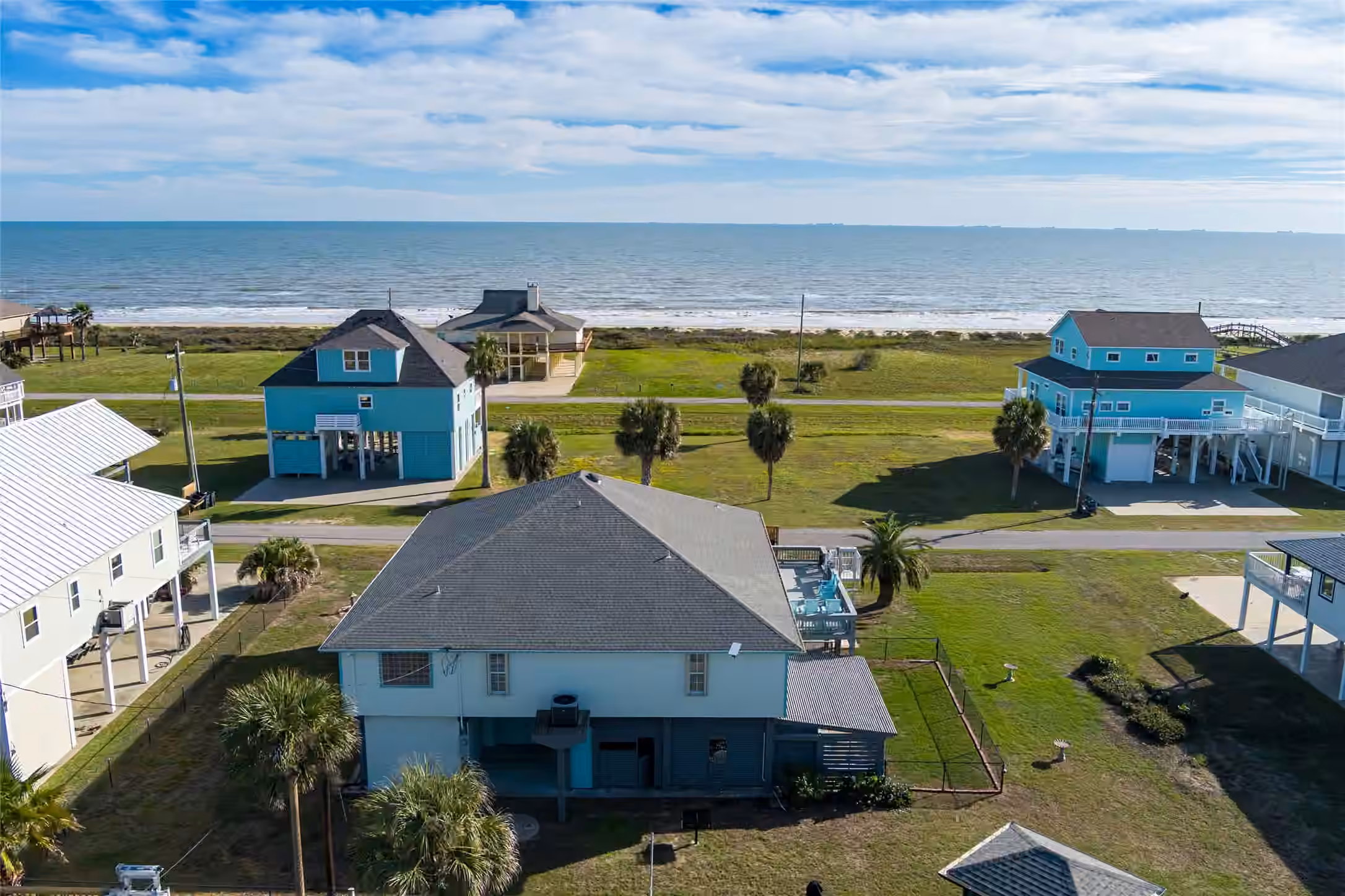 Photo 4 of 3279 Prides Way, Crystal Beach, TX