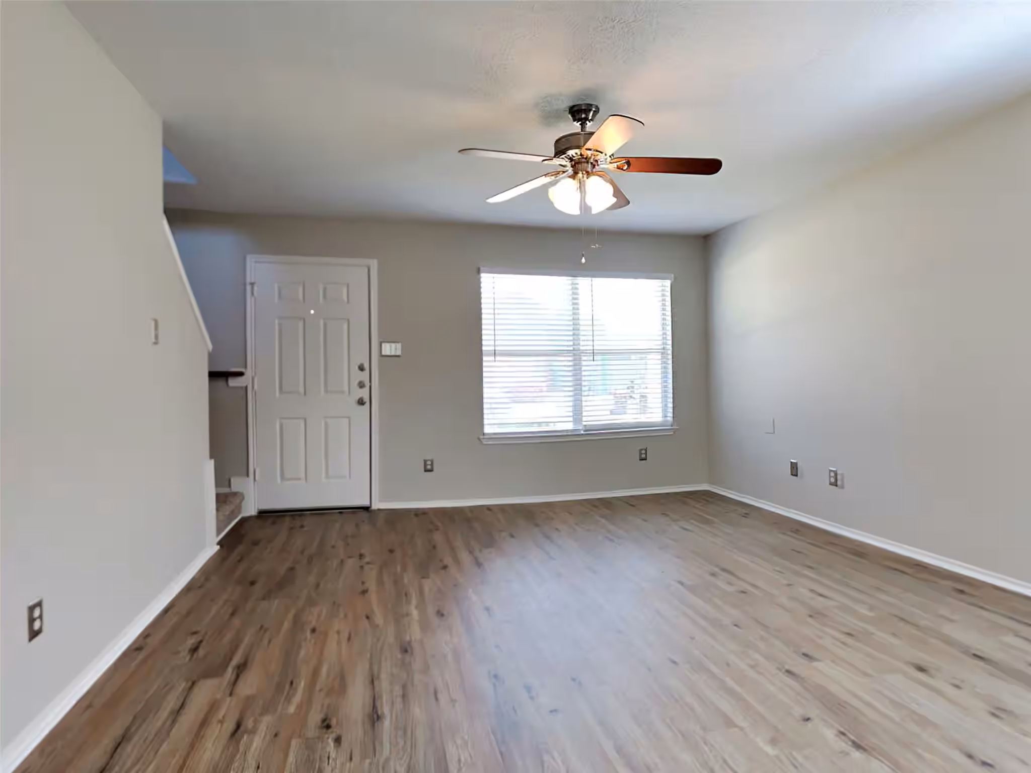 Photo 4 of 17423 Wigeon Way Drive, Humble, TX