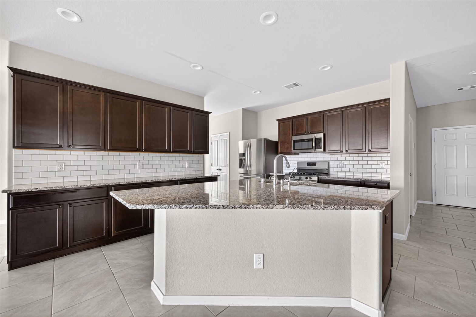 Photo 6 of 29814 Cauthers Pass Lane, Katy, TX