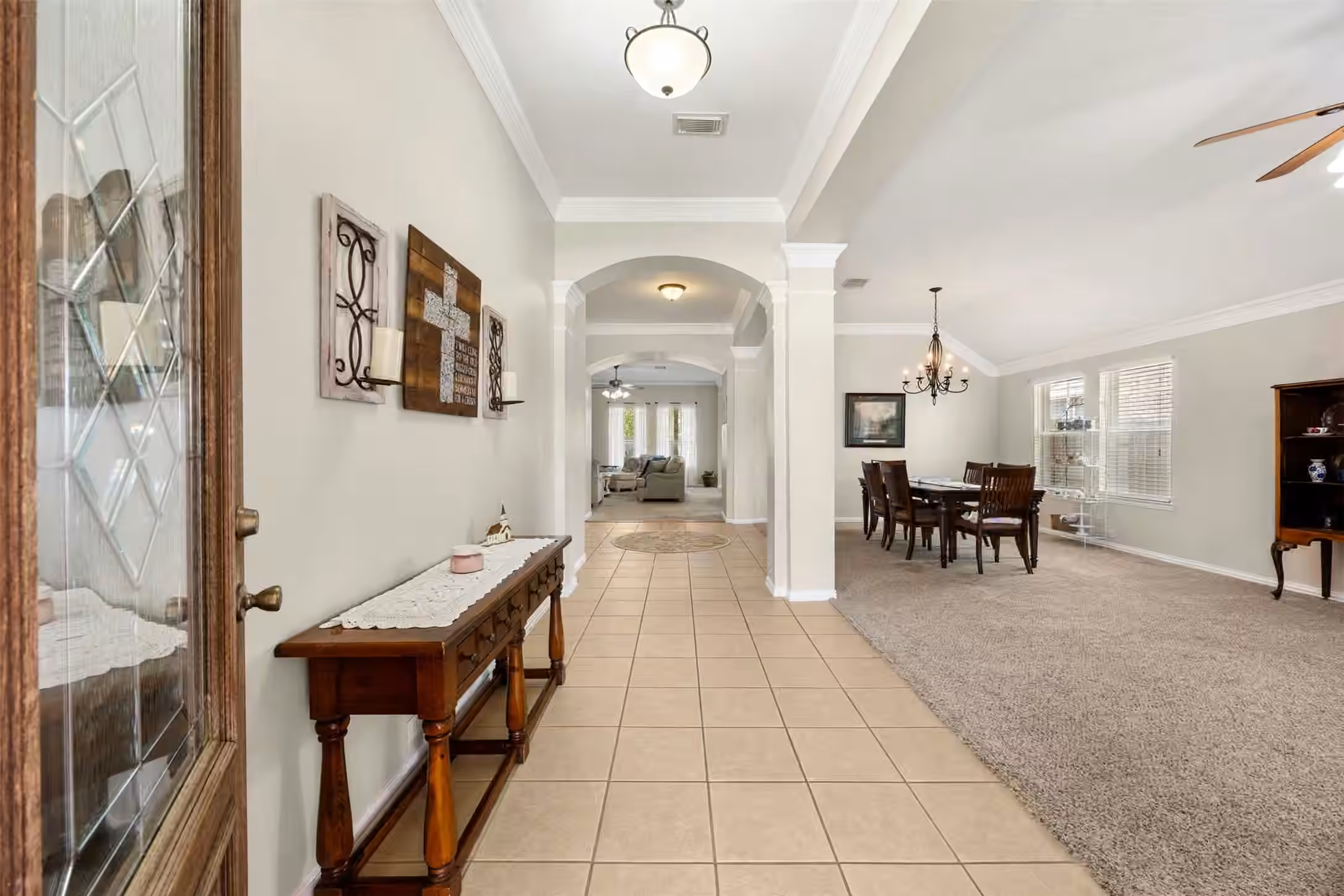 Photo 4 of 914 Fort Hill Lane, Rosenberg, TX