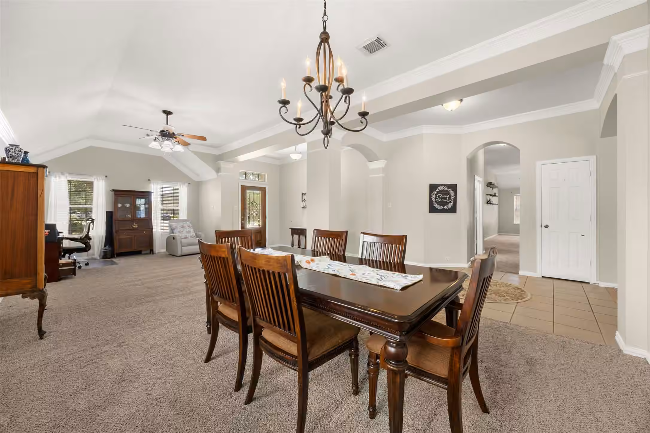 Photo 6 of 914 Fort Hill Lane, Rosenberg, TX