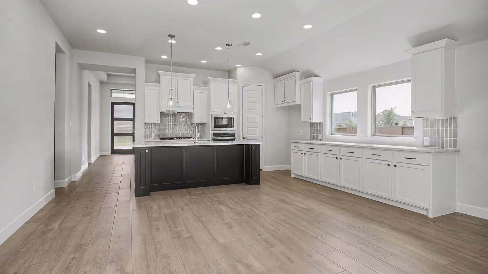 Photo 4 of 5727 Bobwhite Trail, Manvel, TX