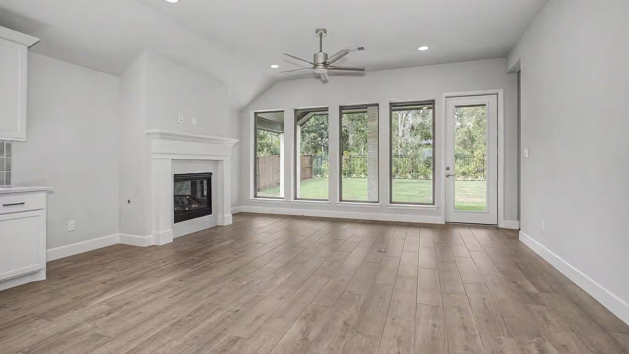 Photo 7 of 5727 Bobwhite Trail, Manvel, TX