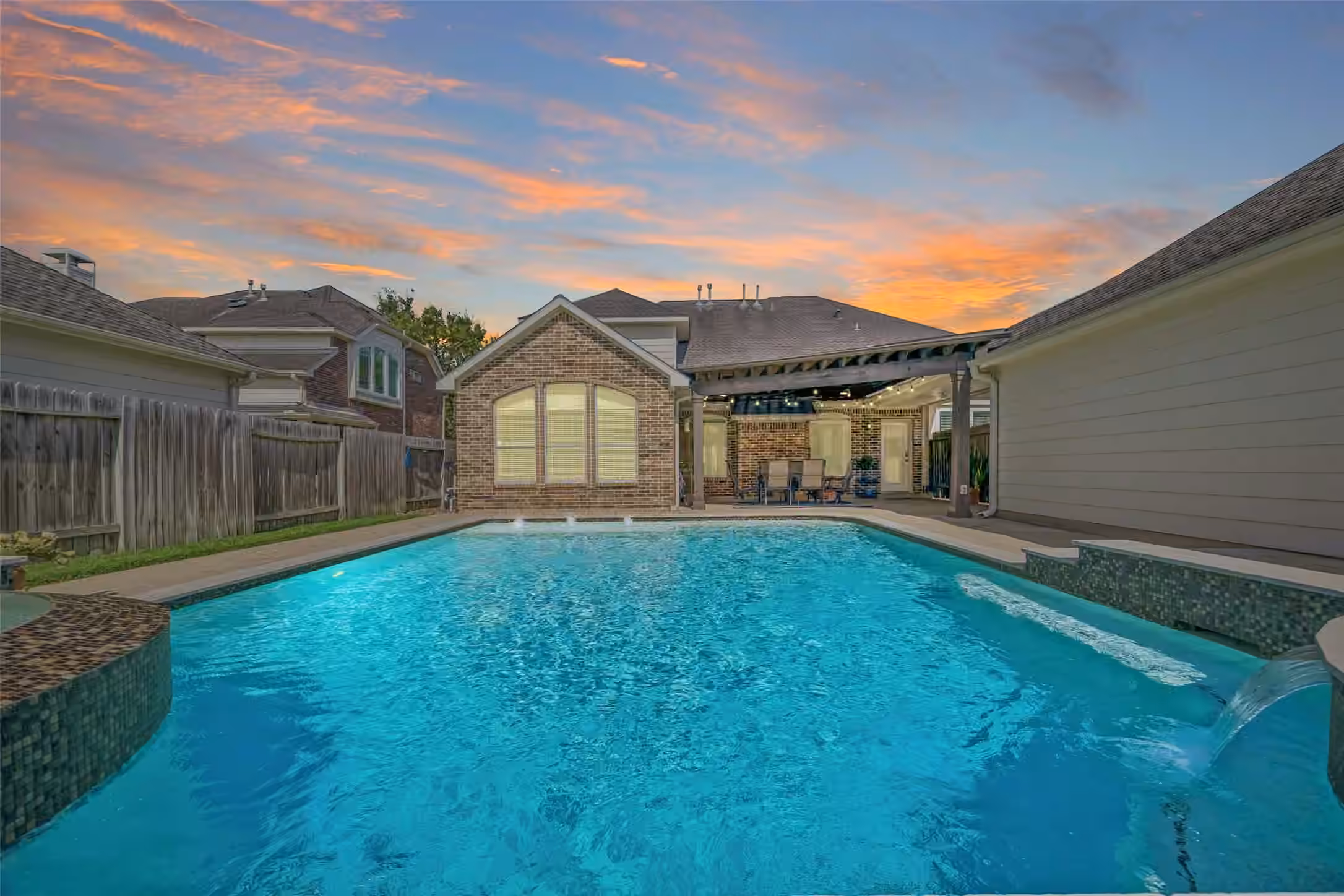 Photo 2 of 5718 Brennan Ridge Lane, Katy, TX