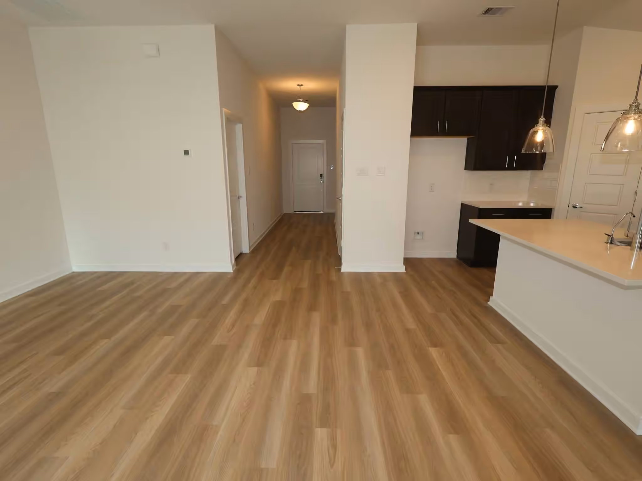 Photo 6 of 1122 Radiant Avenue, La Marque, TX