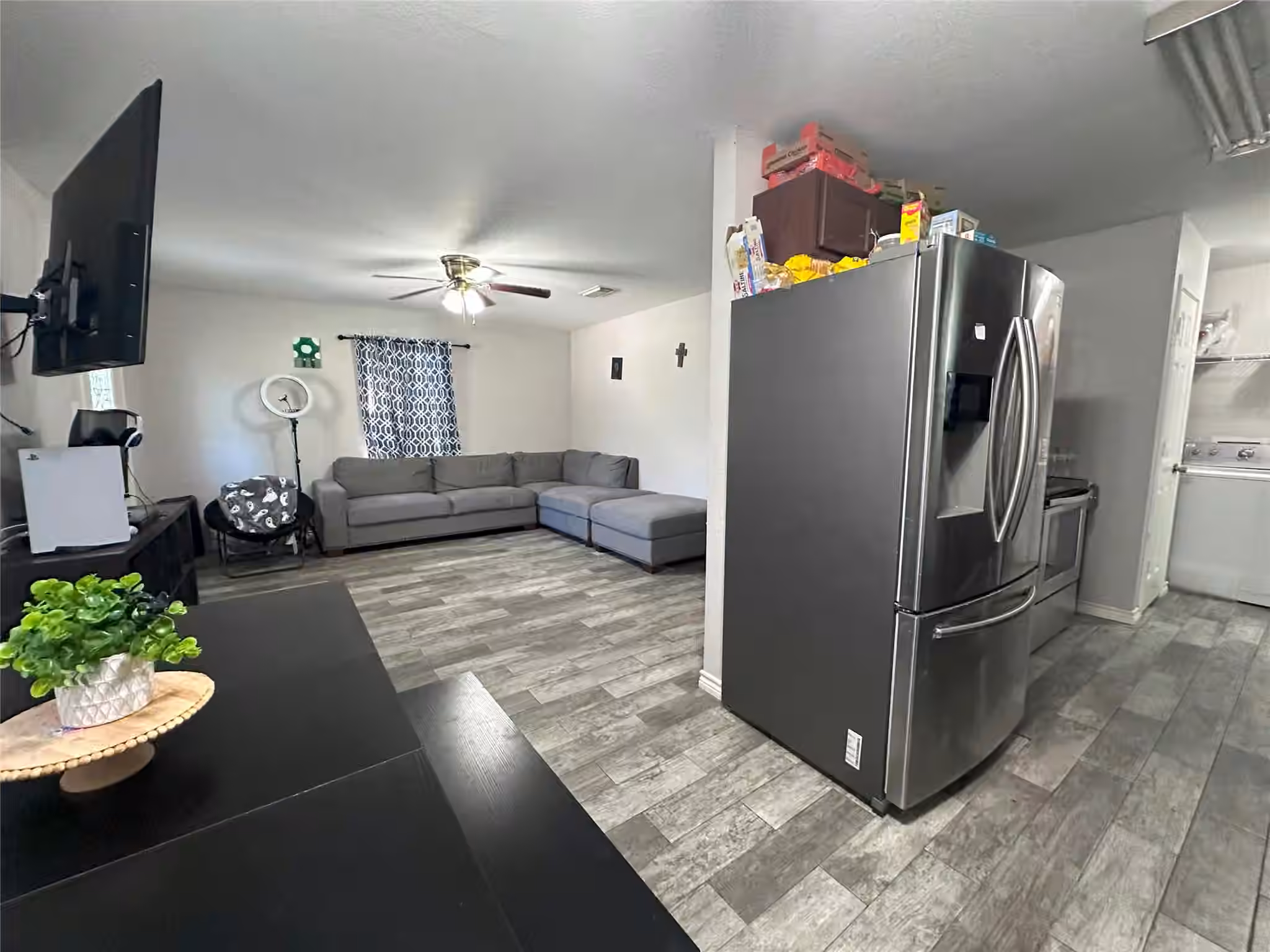 Photo 6 of 1313 Muncy Street, El Campo, TX