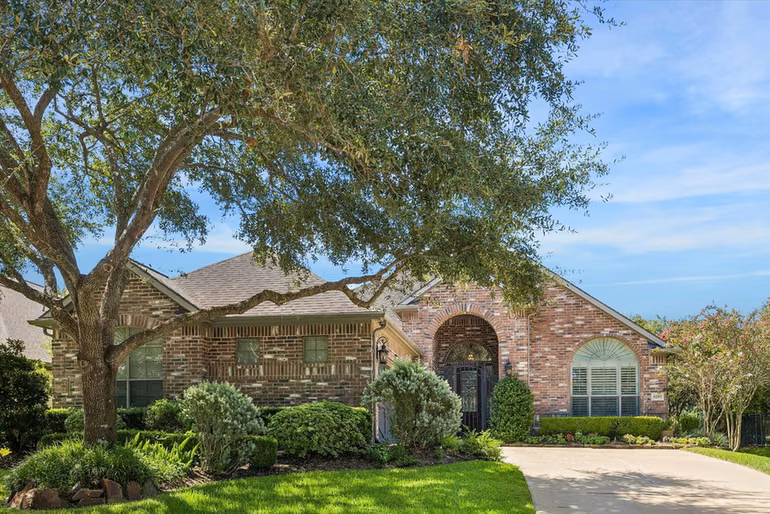 Photo 2 of 8203 Cabrillo Landing Court, Katy, TX