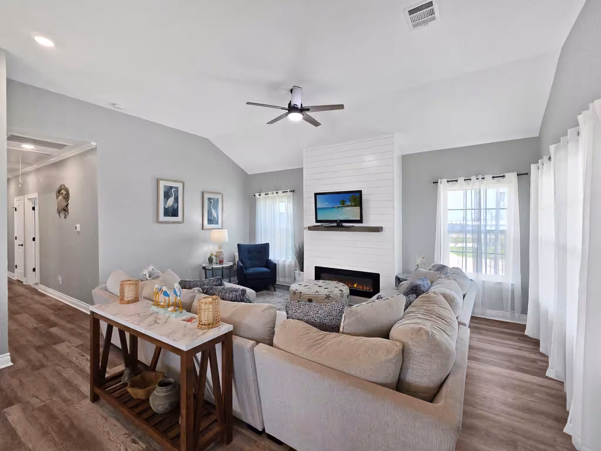 Photo 3 of 979 Fisherman Drive S, Crystal Beach, TX